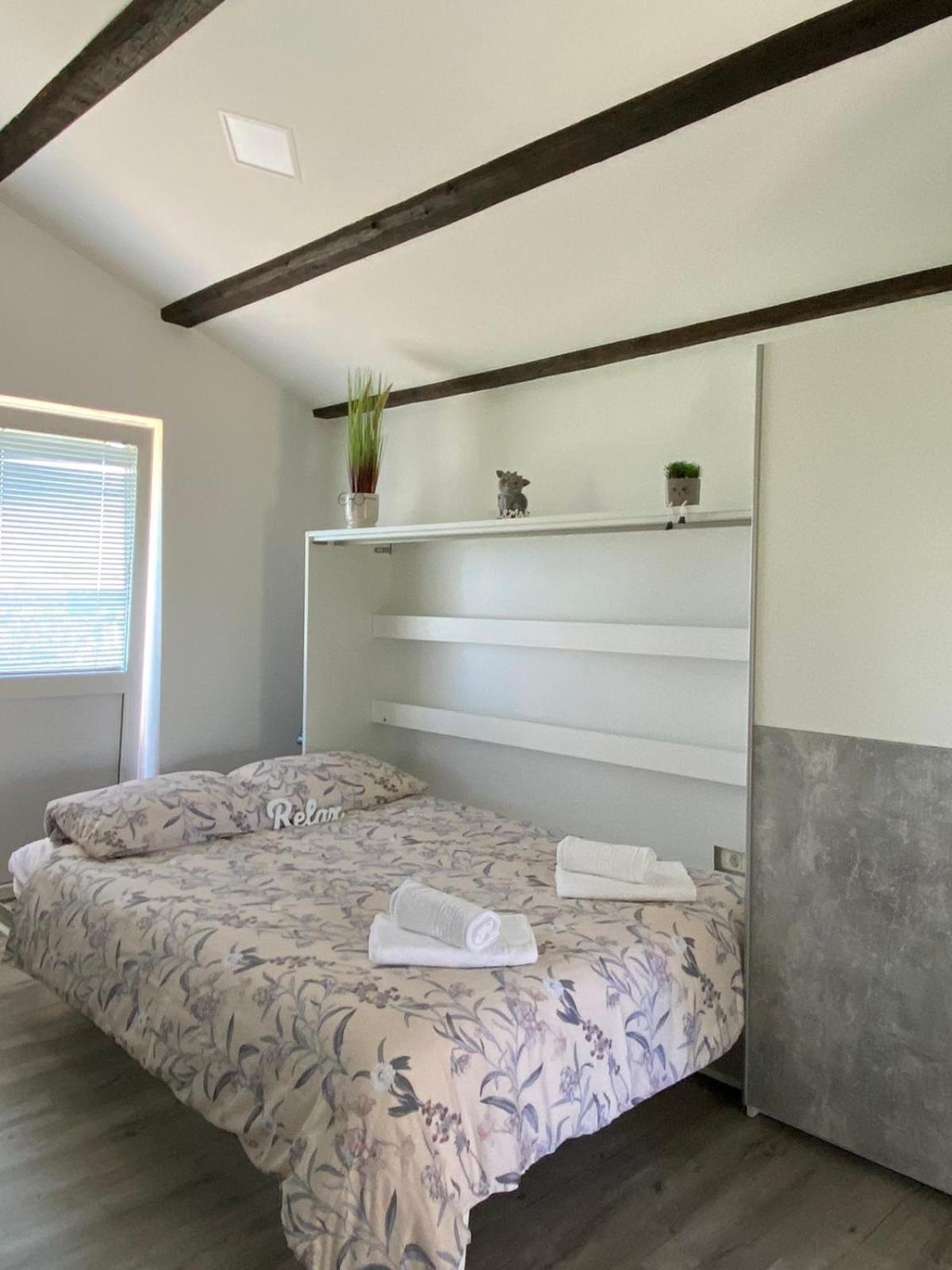 Apartma Vista Baredi Izola Eksteriør billede