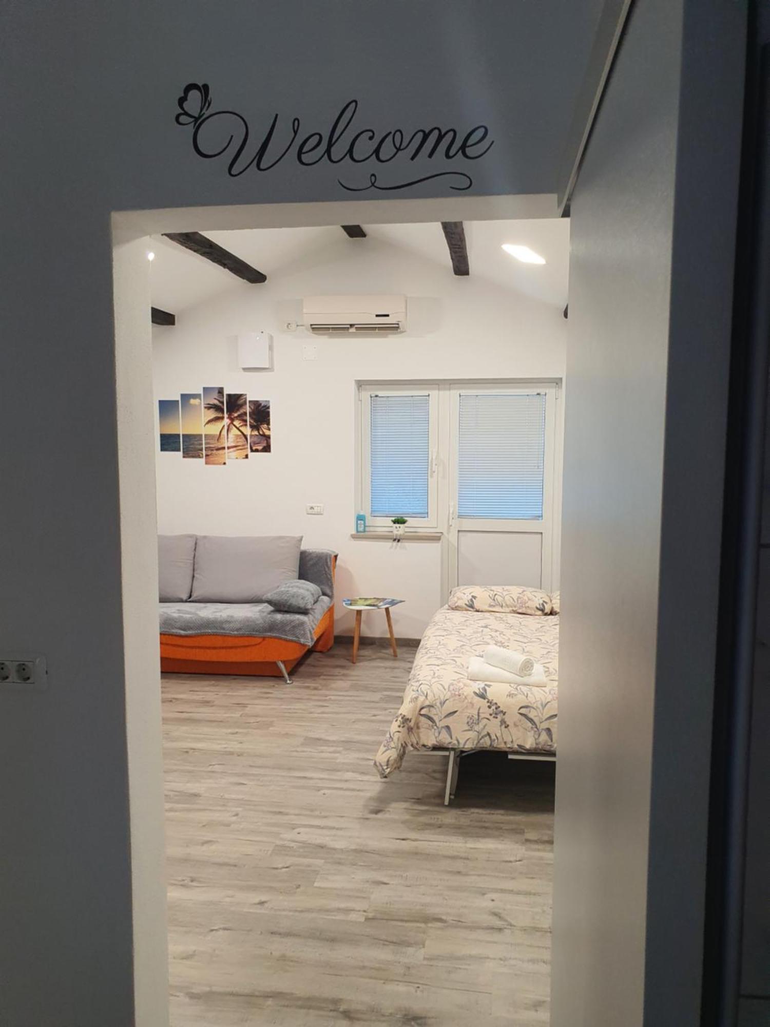 Apartma Vista Baredi Izola Eksteriør billede