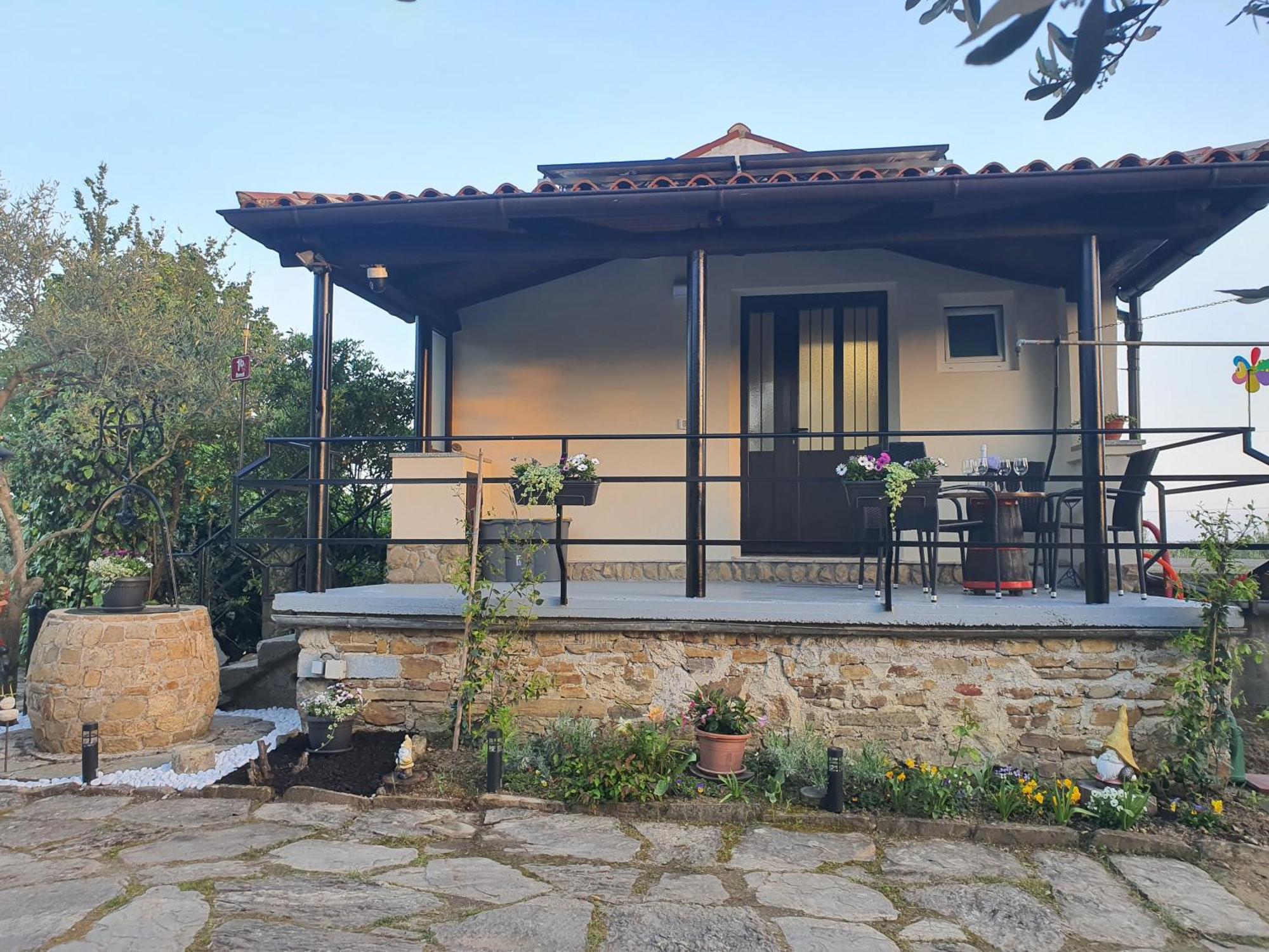 Apartma Vista Baredi Izola Eksteriør billede