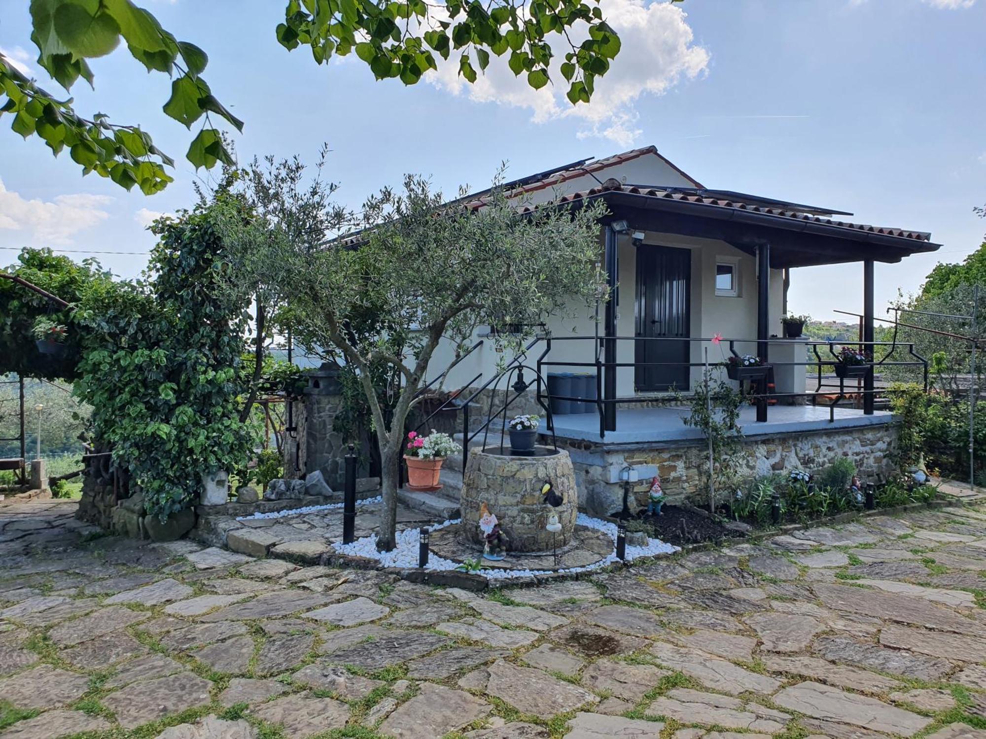 Apartma Vista Baredi Izola Eksteriør billede